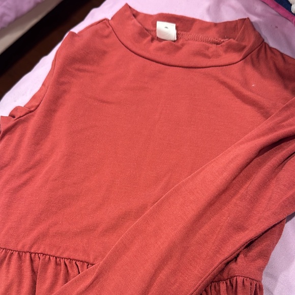 Shein long sleeve top - Picture 1 of 1